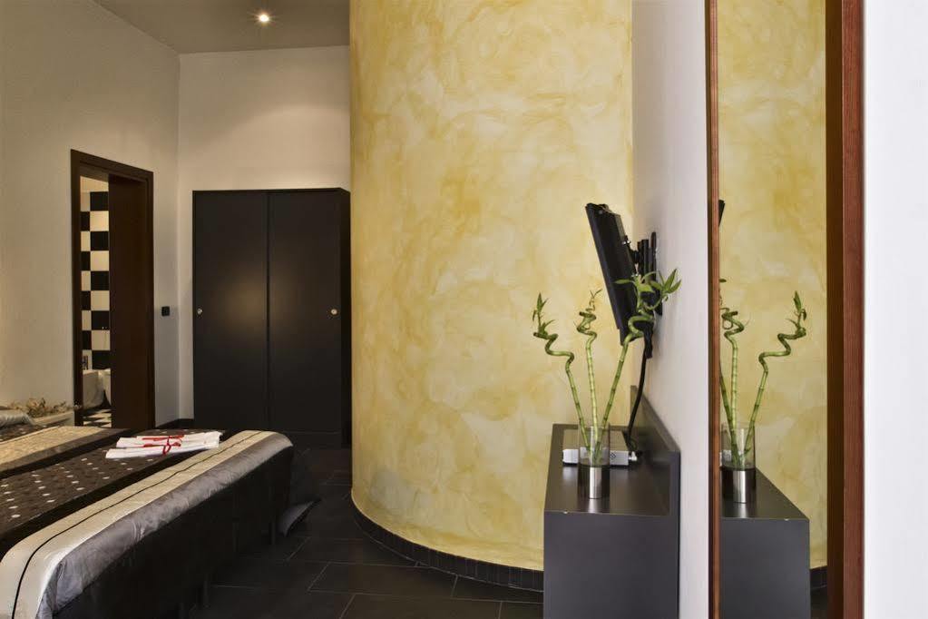 Zen Room Ferrara Bagian luar foto